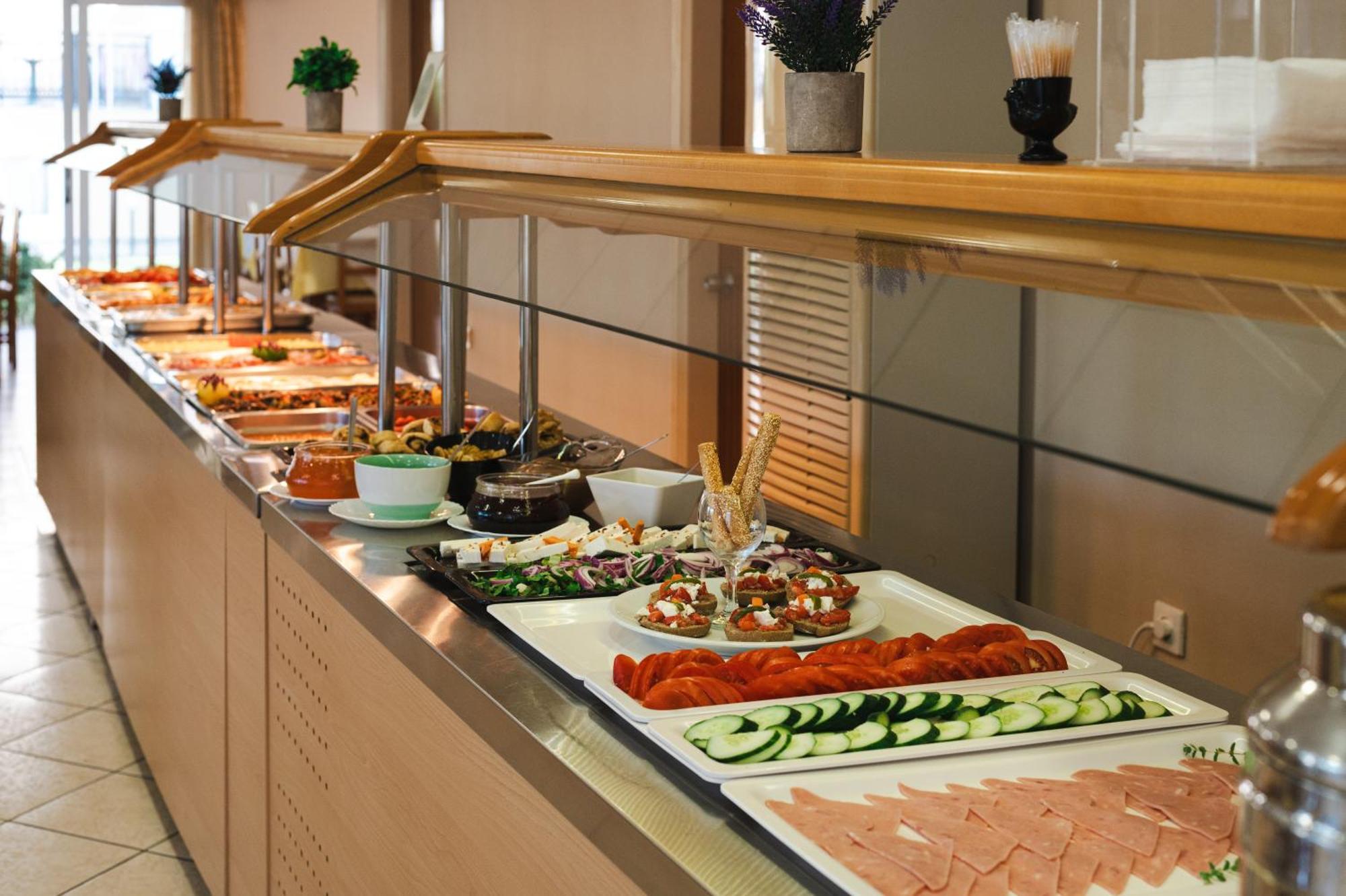 Village Inn Studios & Family Apartments Laganas Luaran gambar
