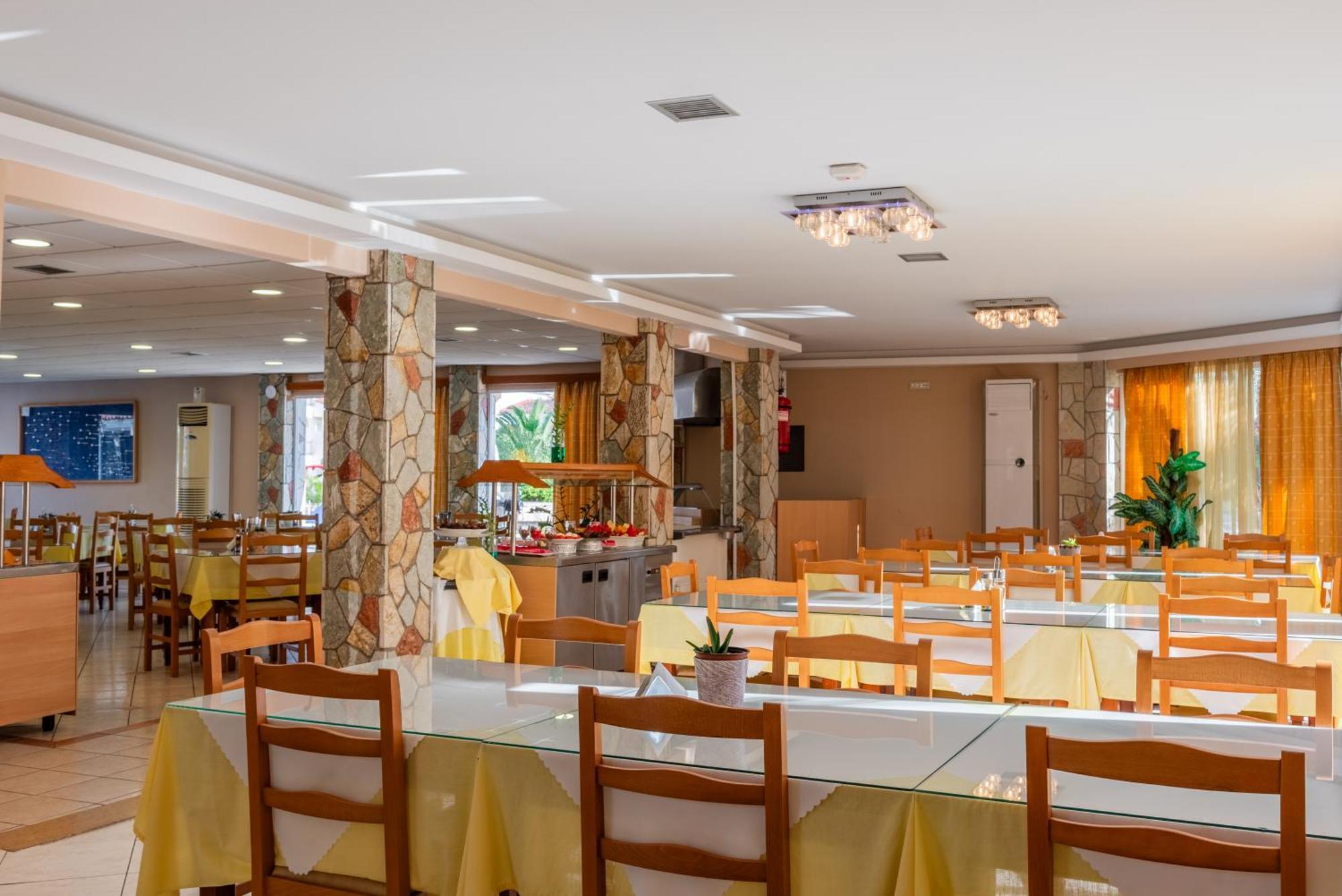 Village Inn Studios & Family Apartments Laganas Luaran gambar
