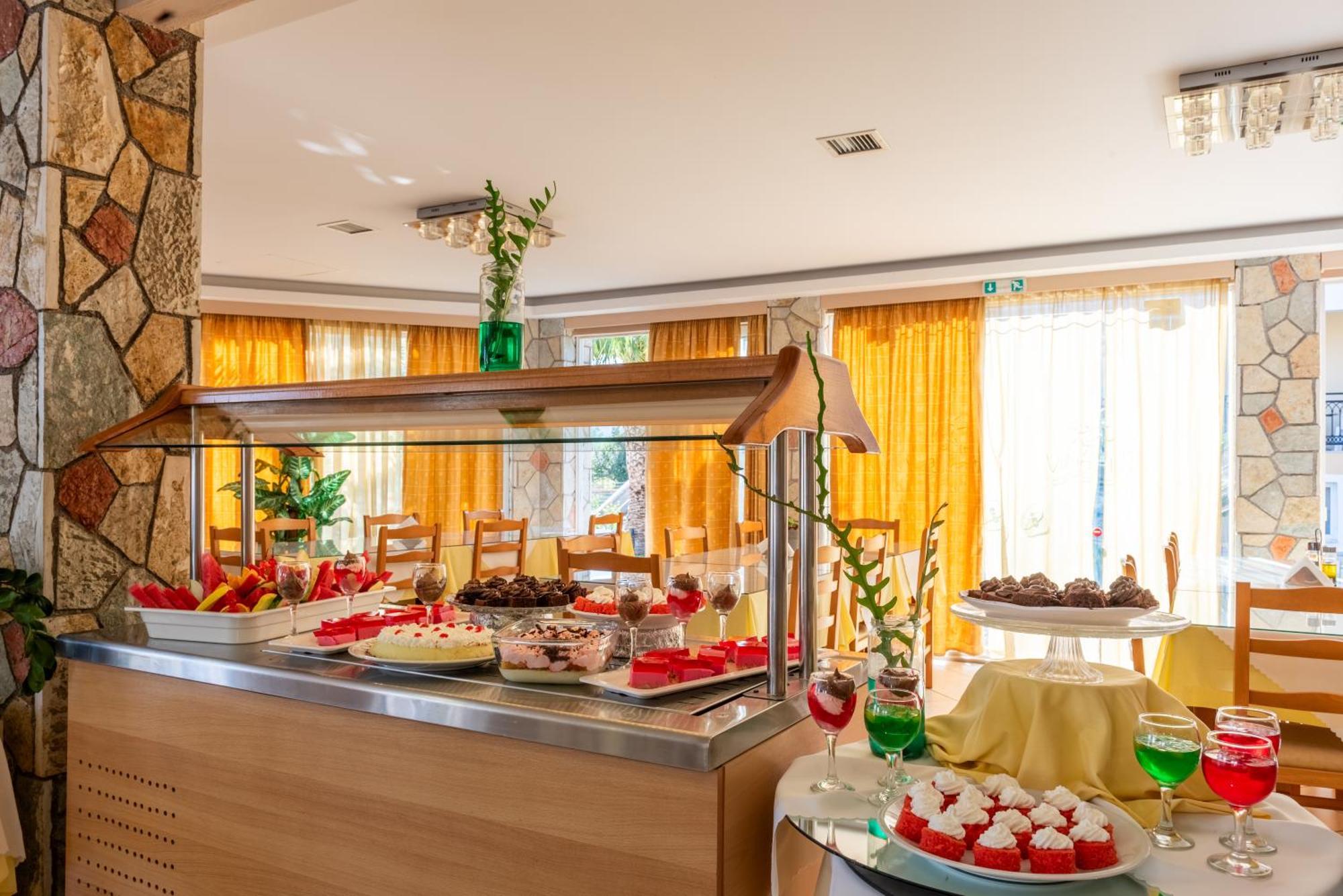 Village Inn Studios & Family Apartments Laganas Luaran gambar