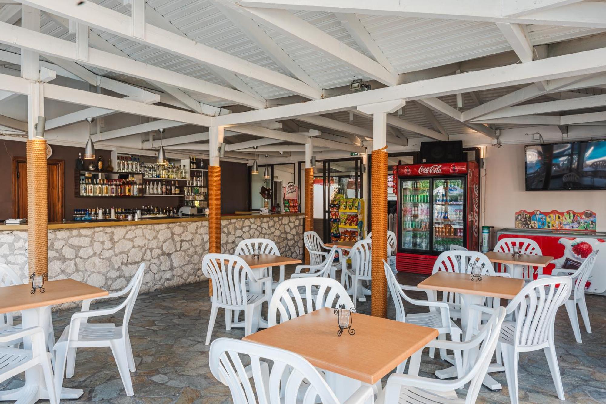 Village Inn Studios & Family Apartments Laganas Luaran gambar
