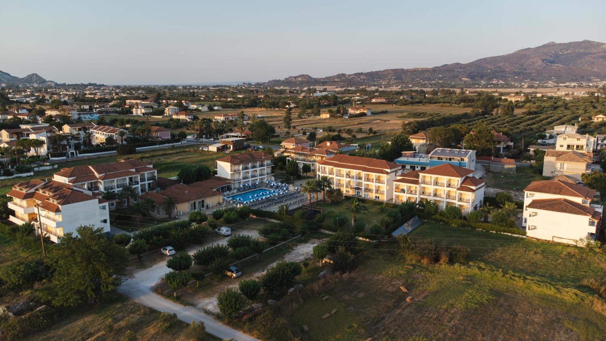 Village Inn Studios & Family Apartments Laganas Luaran gambar