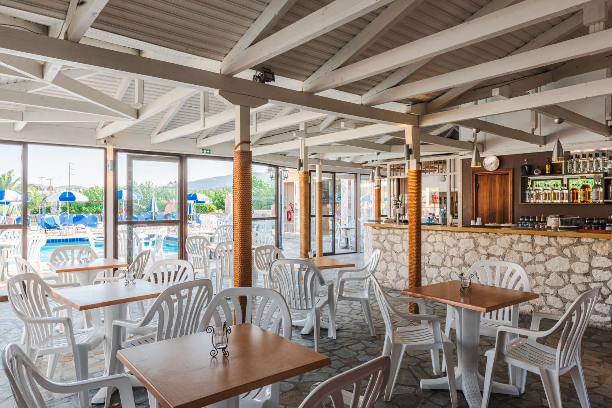 Village Inn Studios & Family Apartments Laganas Luaran gambar