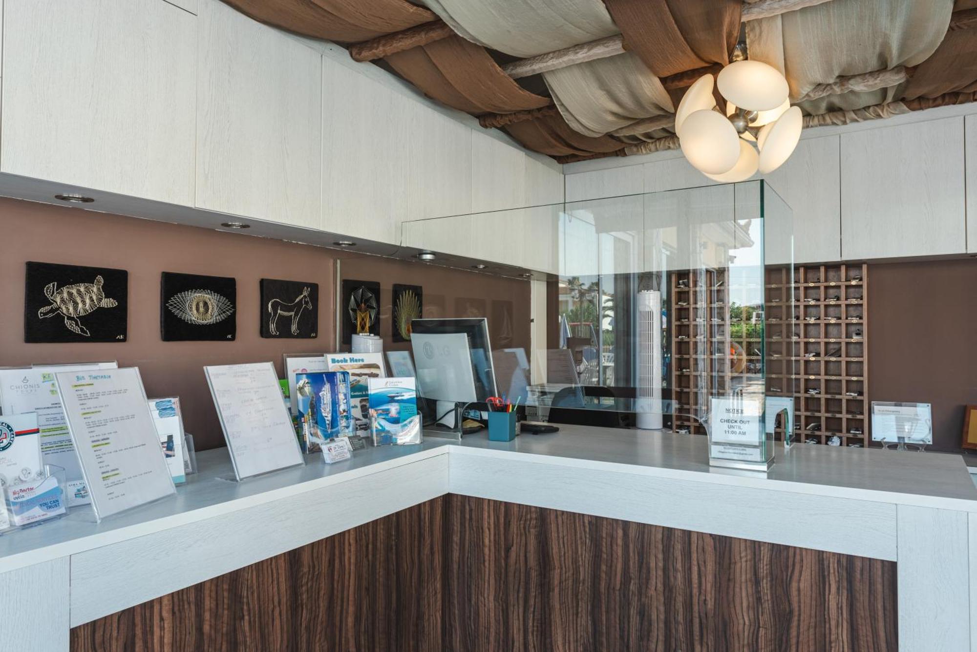 Village Inn Studios & Family Apartments Laganas Luaran gambar