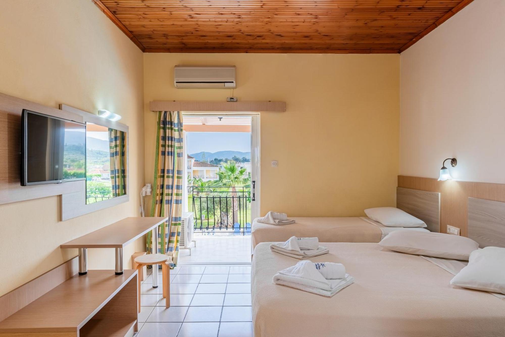 Village Inn Studios & Family Apartments Laganas Luaran gambar