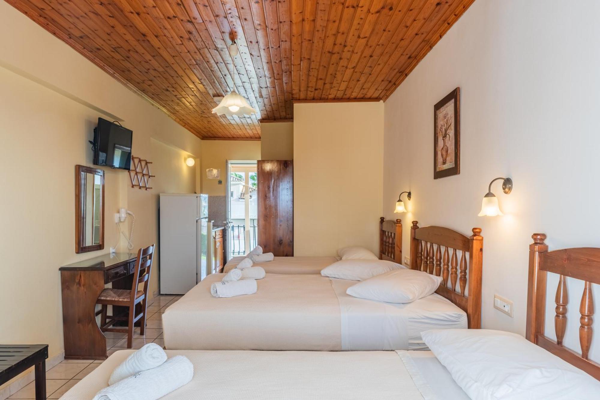 Village Inn Studios & Family Apartments Laganas Luaran gambar